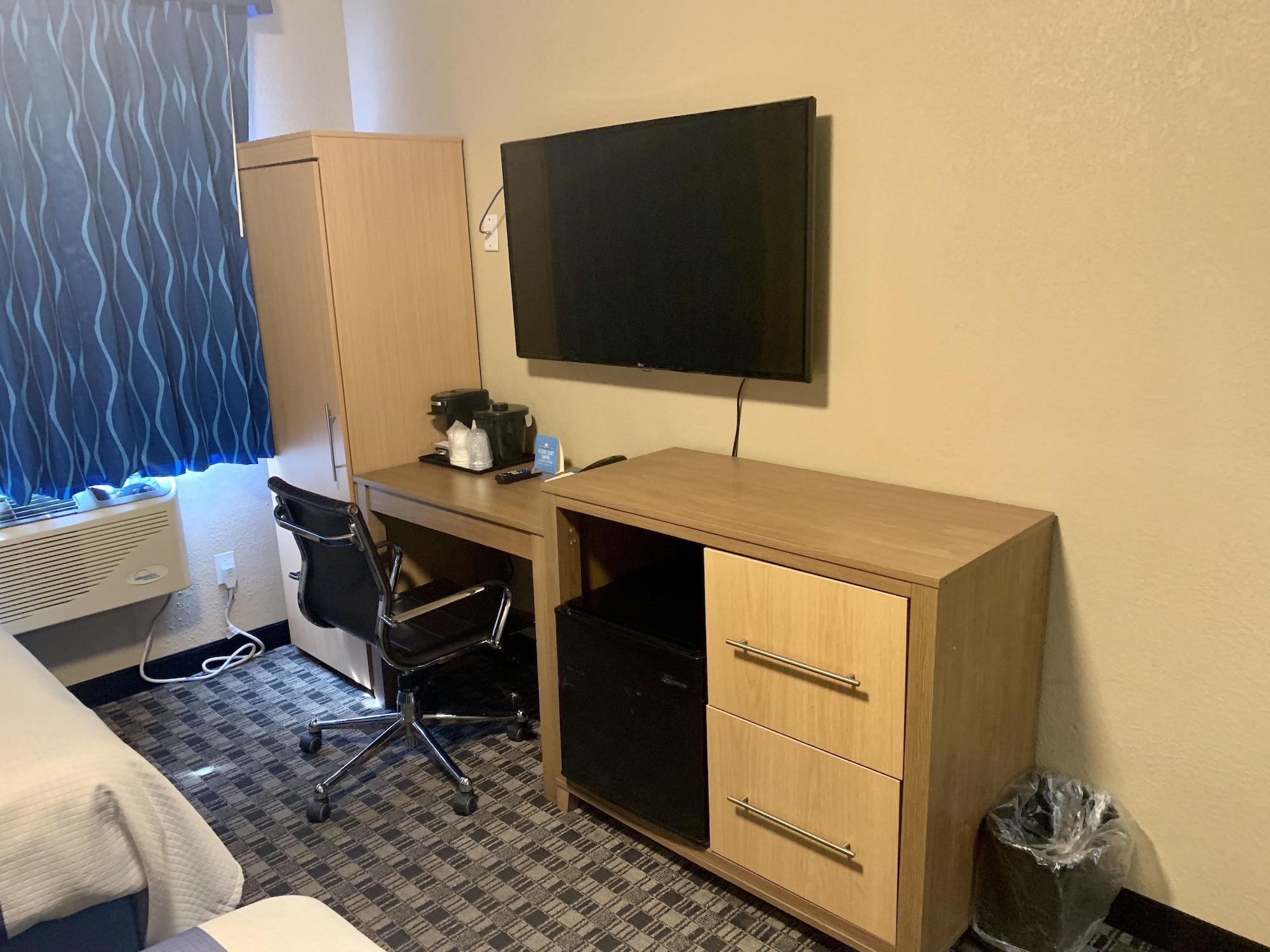 Days Inn By Wyndham Brooklyn Borough Park Νέα Υόρκη Εξωτερικό φωτογραφία