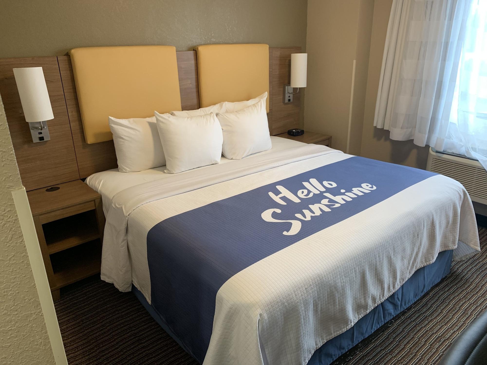 Days Inn By Wyndham Brooklyn Borough Park Νέα Υόρκη Εξωτερικό φωτογραφία