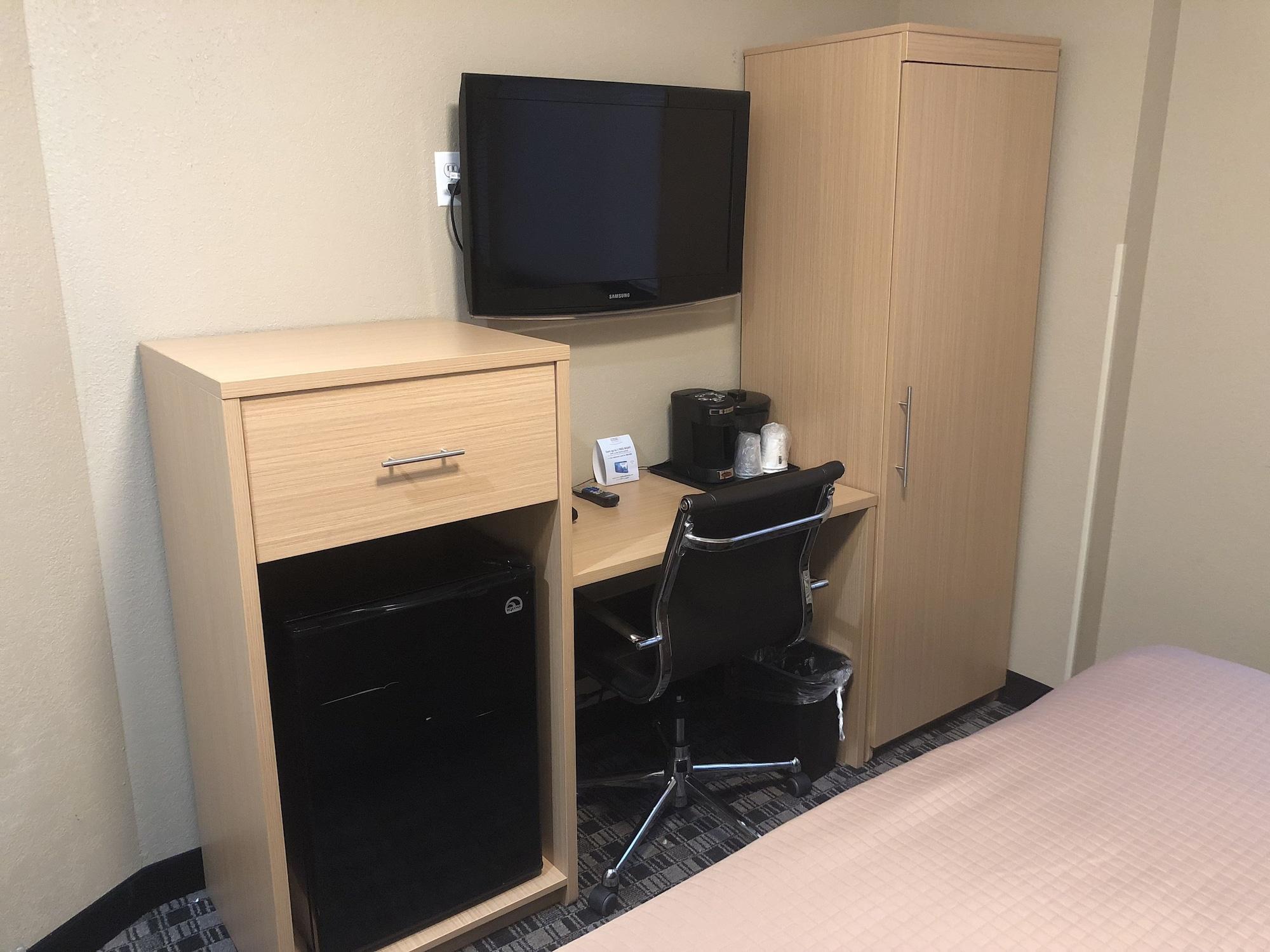 Days Inn By Wyndham Brooklyn Borough Park Νέα Υόρκη Εξωτερικό φωτογραφία