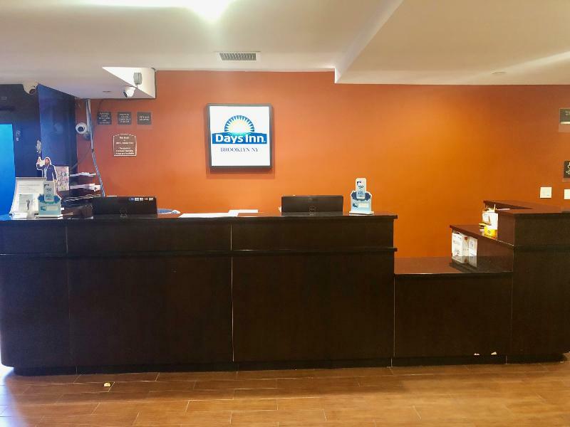 Days Inn By Wyndham Brooklyn Borough Park Νέα Υόρκη Εξωτερικό φωτογραφία