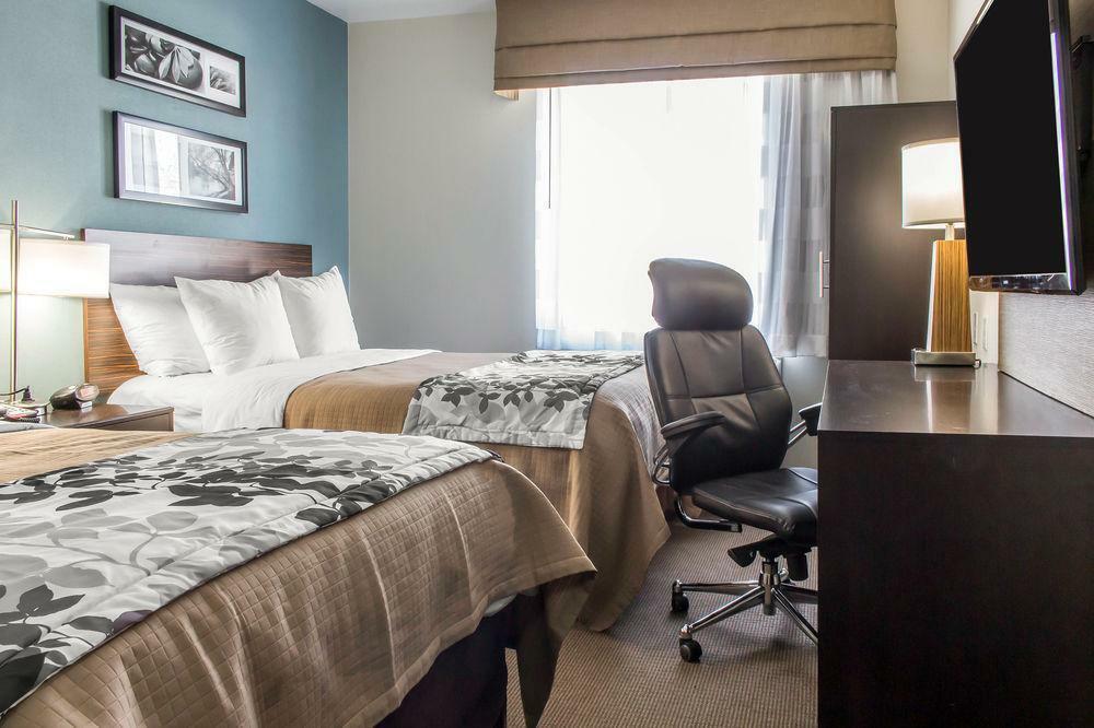 Days Inn By Wyndham Brooklyn Borough Park Νέα Υόρκη Εξωτερικό φωτογραφία
